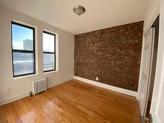 Rented by Corcoran | media 17