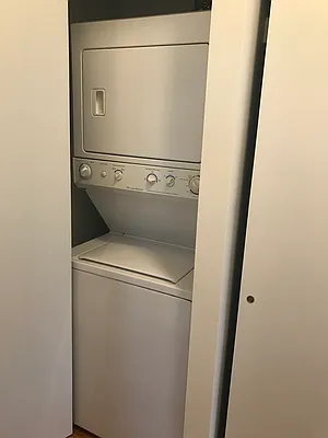 Rented by Zar LLC | media 8