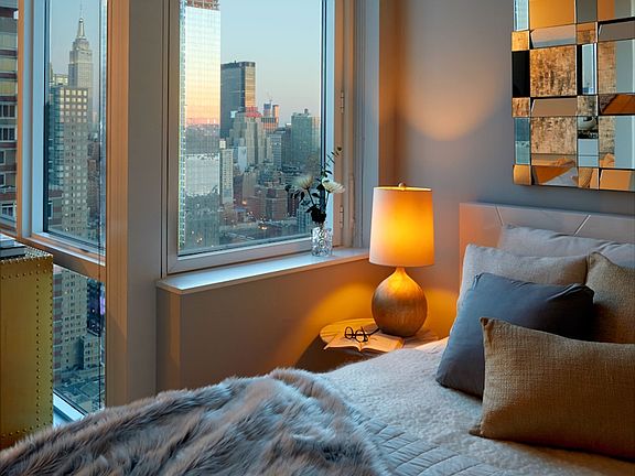 5th image of 605 W 42nd St Penthouse 3L