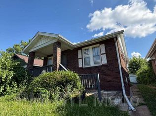 1256 Gimblin St, Saint Louis, MO 63147