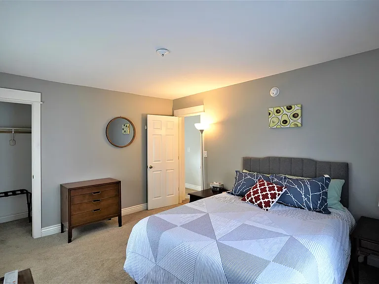 129 Jefferson St — Photo 9