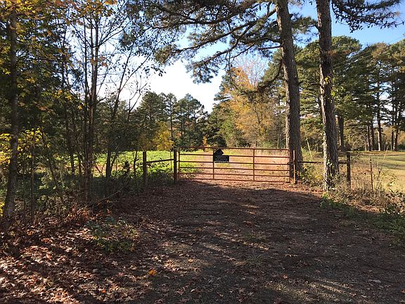 3rd image of 1856 County Road 3550