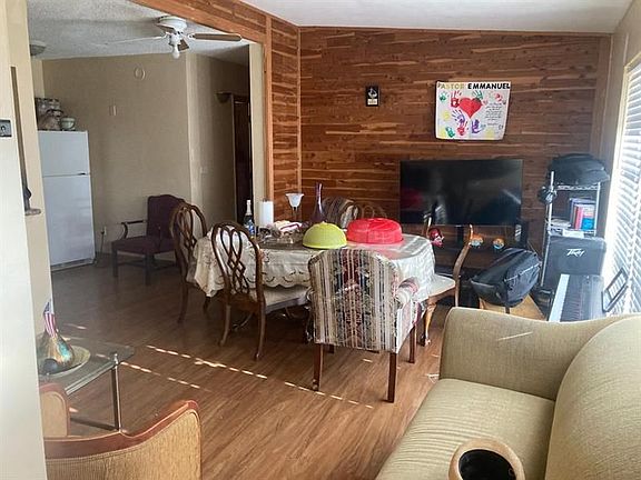 2nd image of 4140 NE 17th Ave