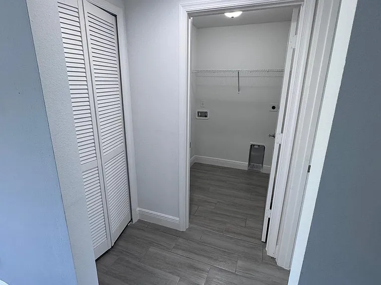 3351 Lakeland Ave SW — Photo 23