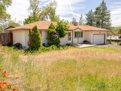 2171 Thrall St, Klamath Falls, OR, 97601