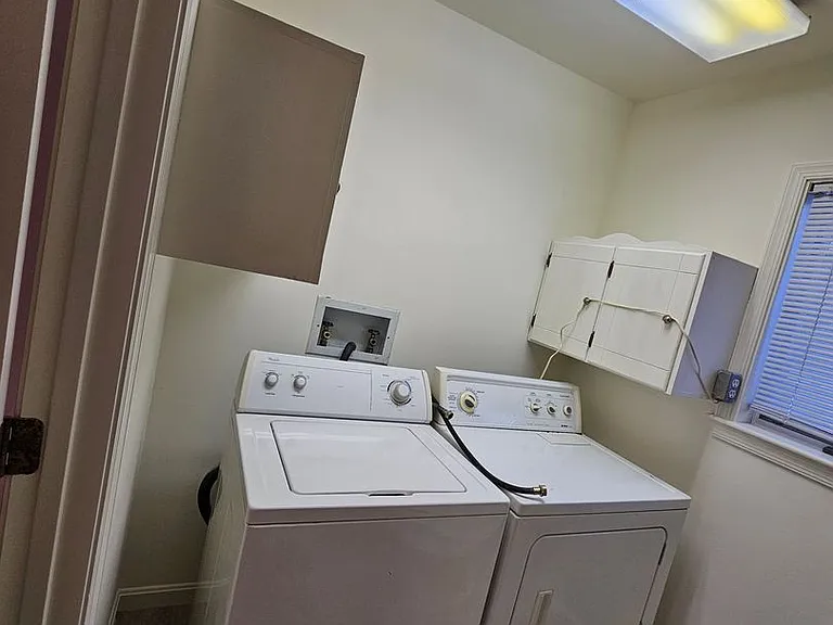 616 N Washington St — Photo 12