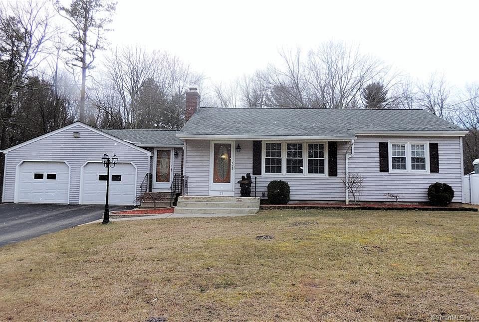 1st image of 21 Ironwood Dr