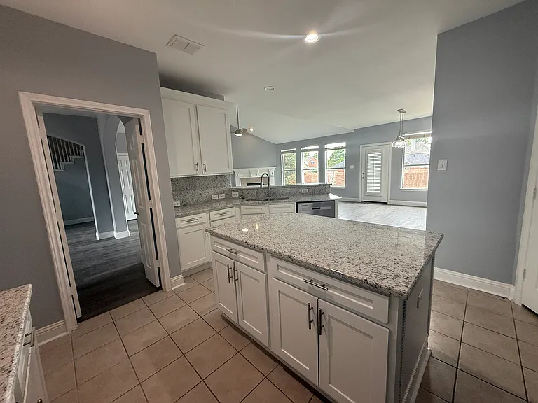 11021 Firefly Ln — Photo 16