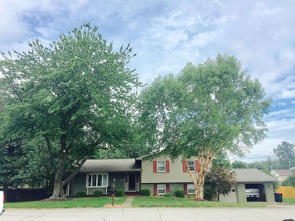 1st image of 4688 Elm Dr