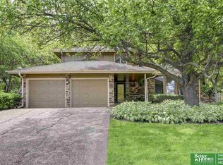 12625 Burt St, Omaha, NE 68154