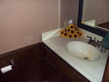 2nd image of 213 Red Oak Cir