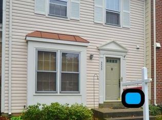 5533 Cabat Lake Ct, Fairfax, VA 22032