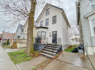 19 Elizabeth St, Staten Island, NY 10310