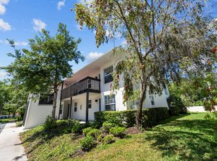 3800 34th Ave S APT 204, Saint Petersburg, FL 33711
