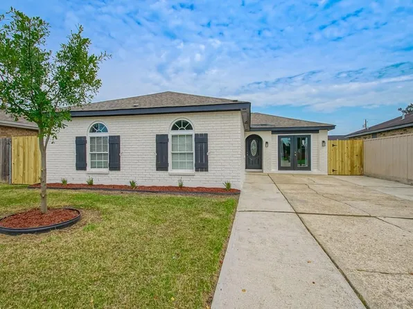 5093 Towering Oaks Ave, Marrero, LA 70072
