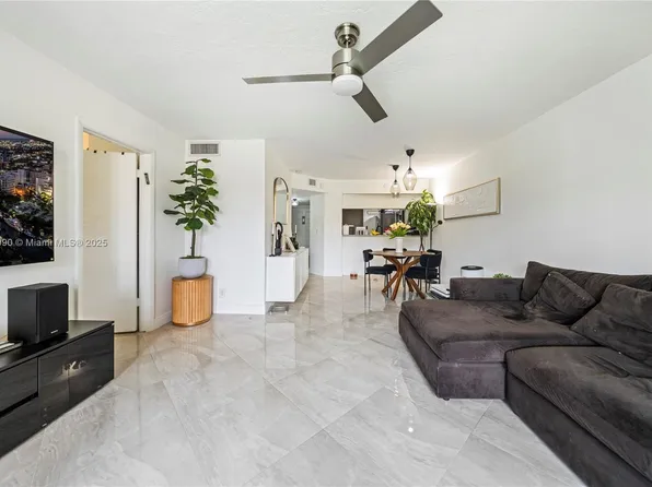 10401 W Broward Blvd APT 209, Plantation, FL 33324