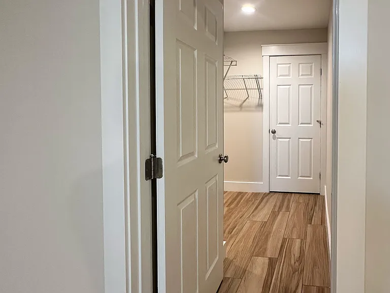 1415 Abercorn St — Photo 33