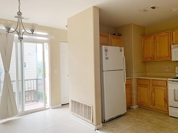3rd image of 8751 Pearl St Unit H3