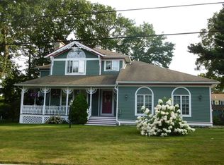 517 David St, Fall River, MA 02720