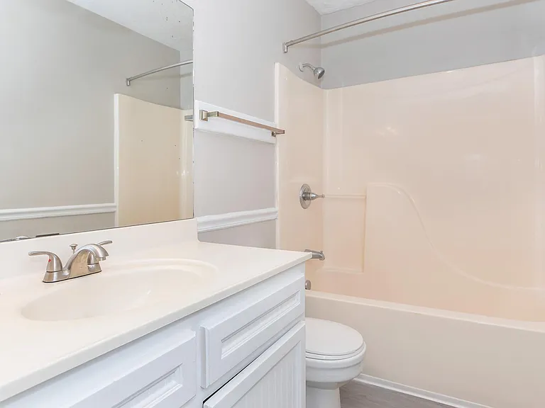 Residence at Piney Shores — Photo 32