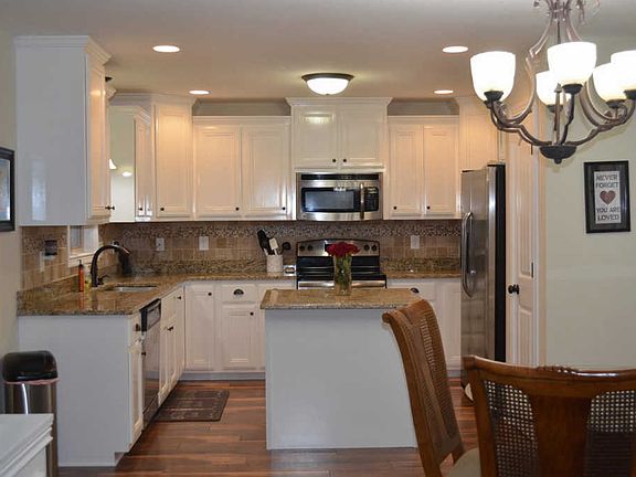 4th image of 3742 Silver Fox Ct