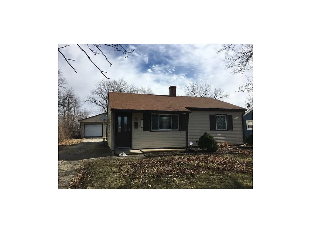 8437 Harrison Dr photo 1