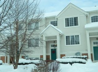 710 S Rosehall Ln, Round Lake, IL 60073