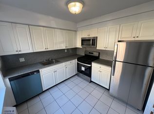 6425 186th Ln #E, Fresh Meadows, NY 11365