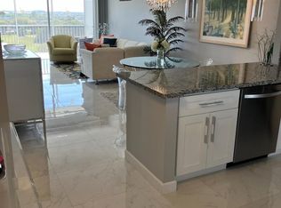 3050 N Palm Aire Dr APT 806, Pompano Beach, FL 33069