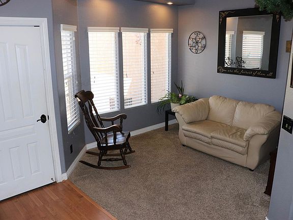 3rd image of 518 S Cordero Dr