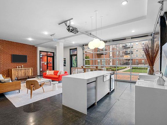 5th image of 41 E 9th Ave #3f24471dd