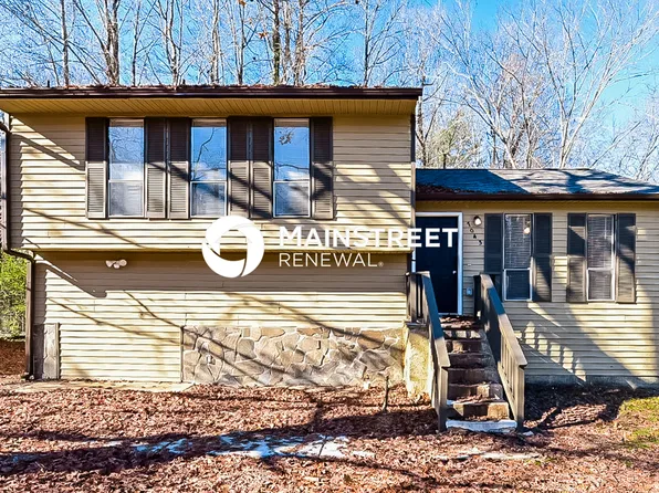 7045 Birling Dr, Atlanta, GA 30349