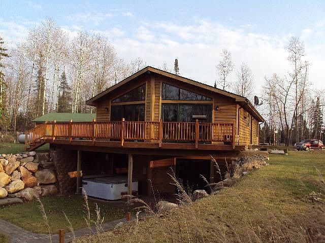 1st image of 10279 Strawberry Ln
