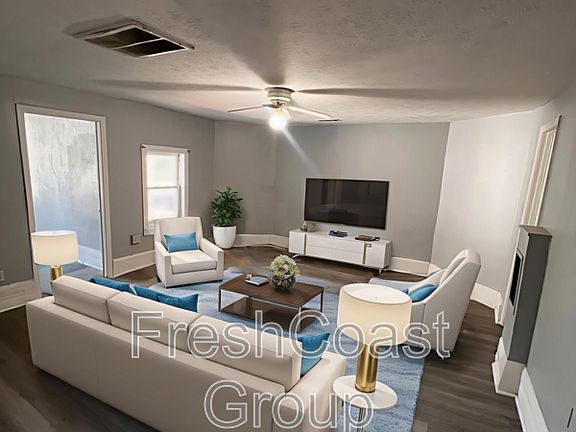 4th image of 3318 W 30th St Unit 2