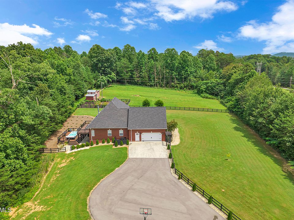 807 W Governor John Sevier Hwy, Knoxville, TN 37920 Zillow