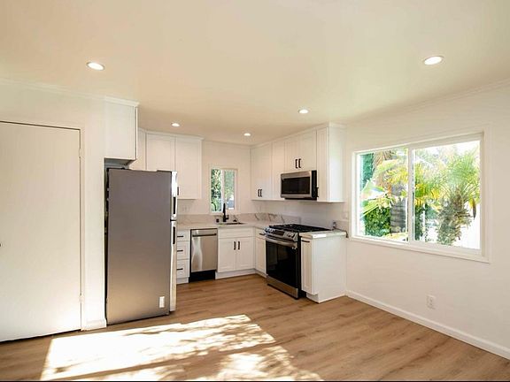 5th image of 6499 Kenwater Ave