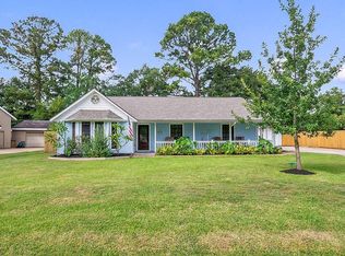 3838 Hansen Dr, Dickinson, TX 77539