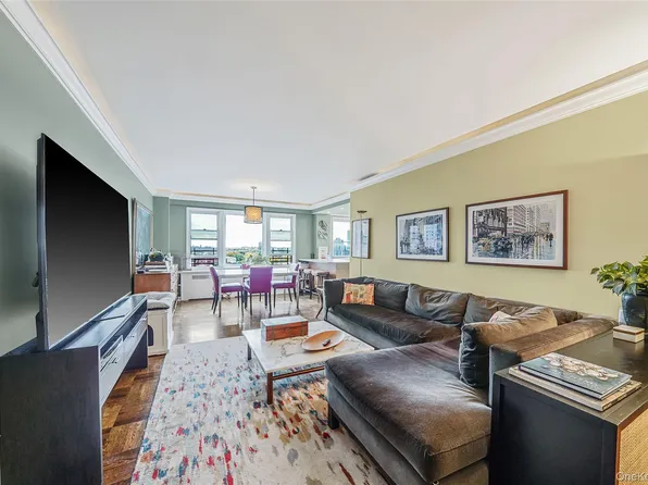 460 E 79th Street #11DE, New York (Manhattan), NY 10075