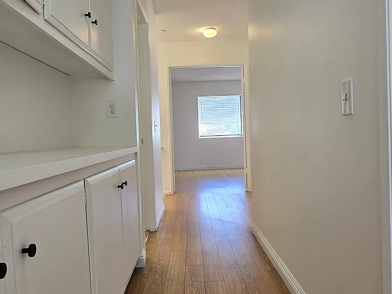 19705 Nicholas Ave — Photo 16