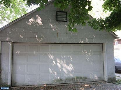4th image of 609 W Gardner Ave