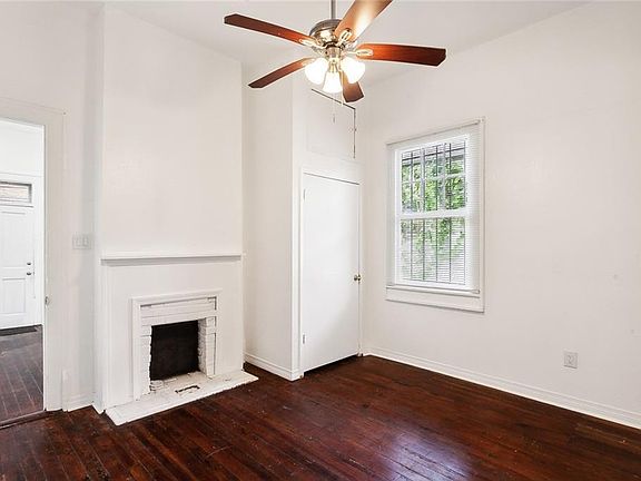 2nd image of 329 Tricou St