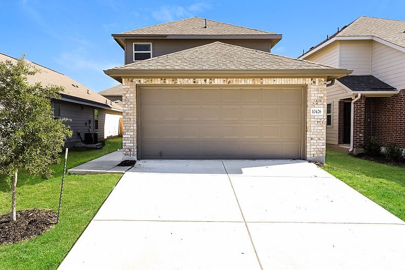 1st image of 10426 Clearwater Way