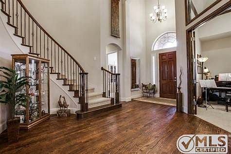 2nd image of 1006 Hot Springs Dr