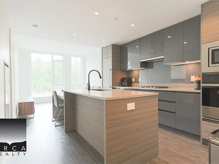 3538 Sawmill Cres #412 — Photo 3
