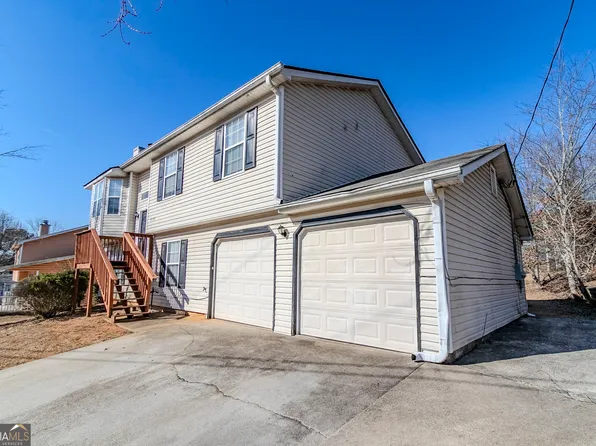 6138 Raleigh Oaks Ct, Lithonia, GA 30058