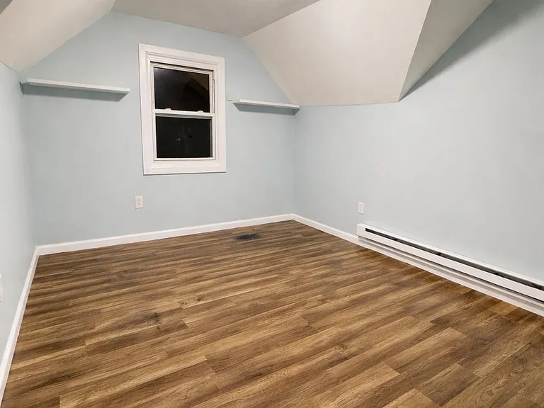 100 Rosa Parks Blvd #3 — Photo 3