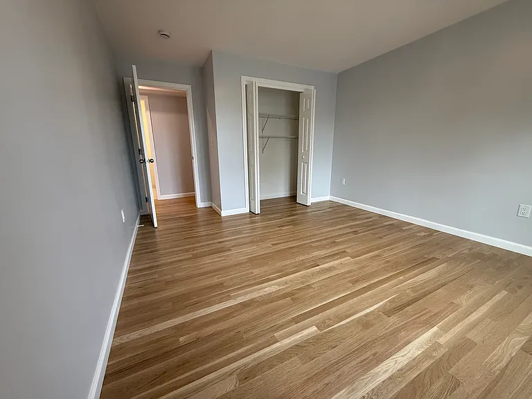 571 Freeport St #3 — Photo 9