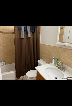 2nd image of 2805 33rd Ave #3T