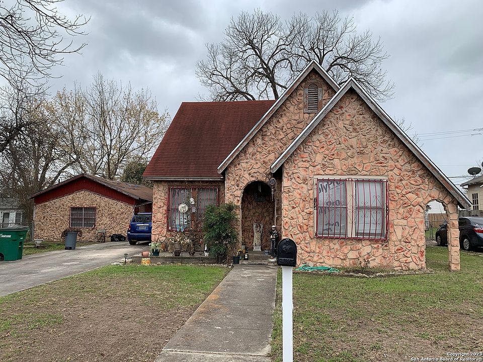 1st image of 134 HOLLENBECK AVE