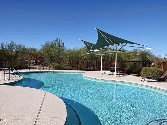 4th image of 6010 E Knolls Dr